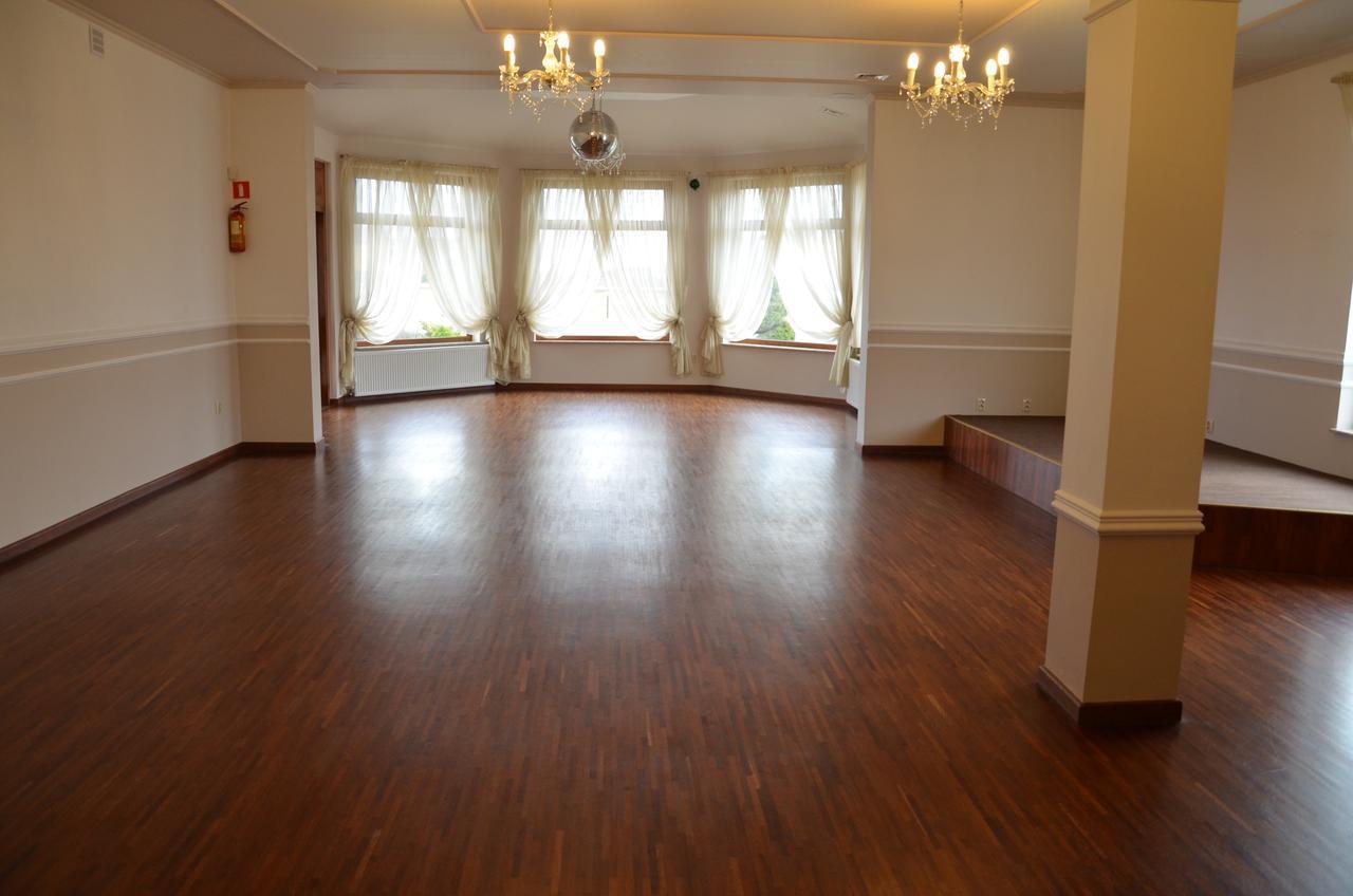 Hotel Regina Radom Zewnętrze zdjęcie